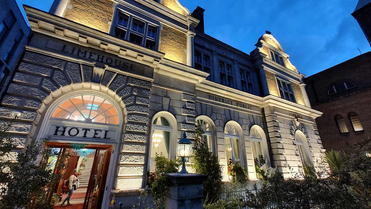 Gastro Limehouse Library Hotel