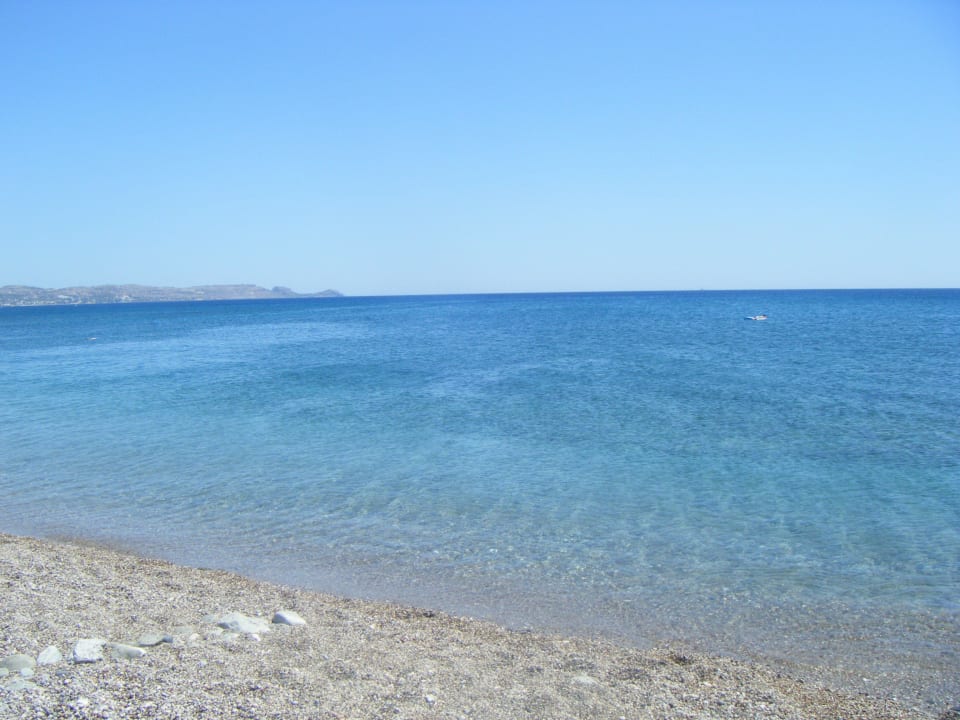Steiniger Strand! Princess Andriana Resort & Spa