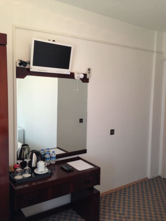 Standard Room Citi Hotel