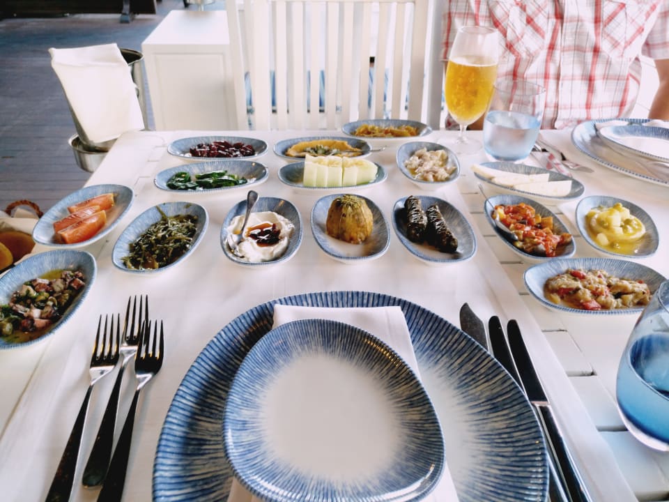 Gastro Gloria Serenity Resort