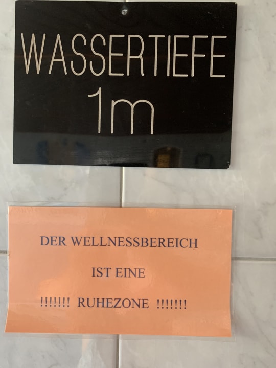 Sport & Freizeit Wellnesshotel Paradiesquelle