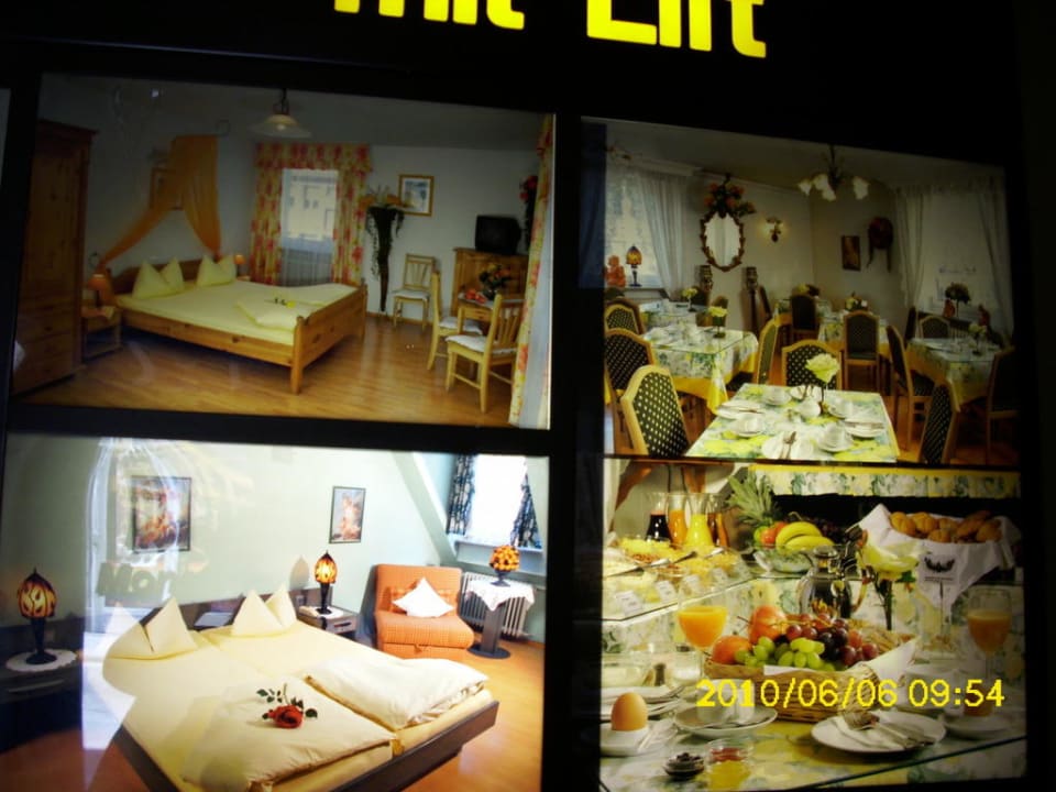 Im Eingang Hotel Monaco