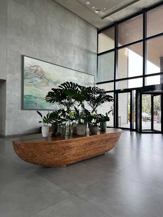 Lobby Mövenpick Resort Al Marjan Island
