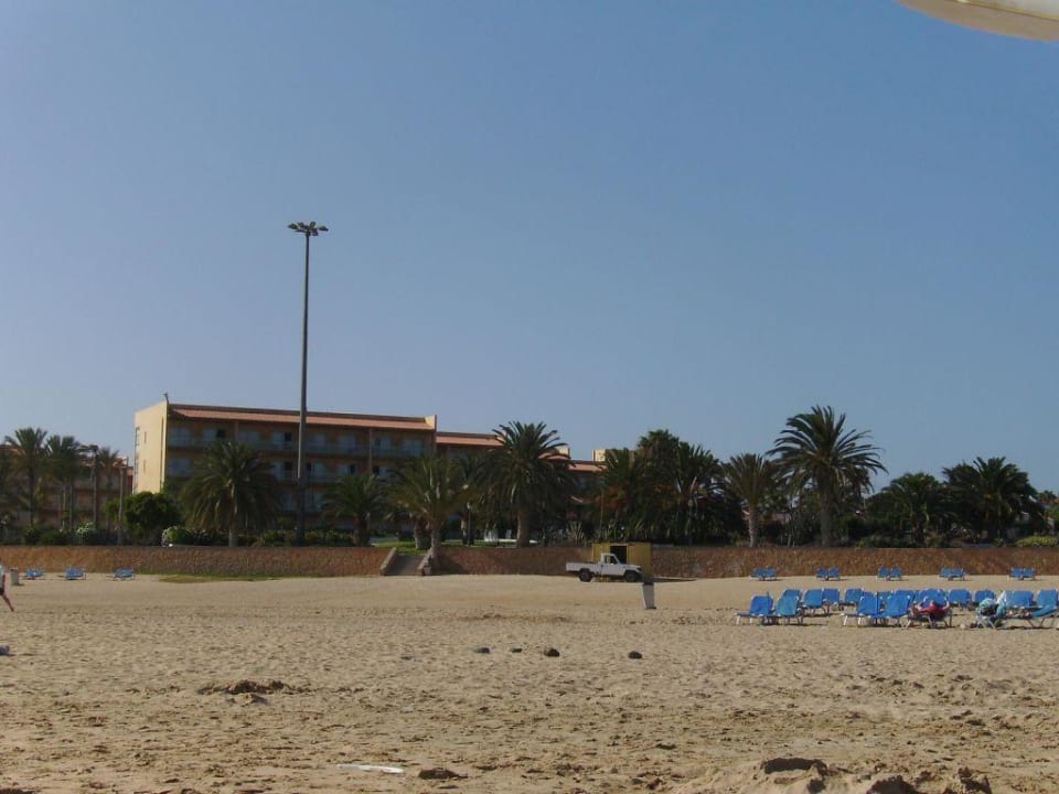 Blick vom Strand zum Hotel Barceló Fuerteventura Mar