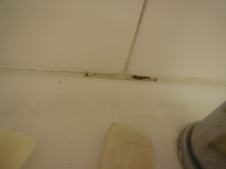 Schimmel und Dreck Hotel Agrabella