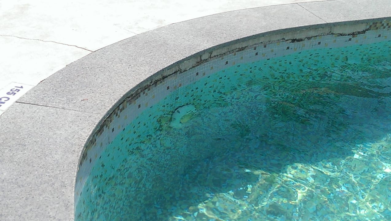 Kaputte Fliesen Stella Beach Resort & Spa Makadi Bay