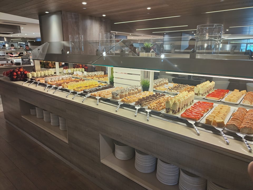 Gastro BG Tonga Tower Design Hotel & Suites