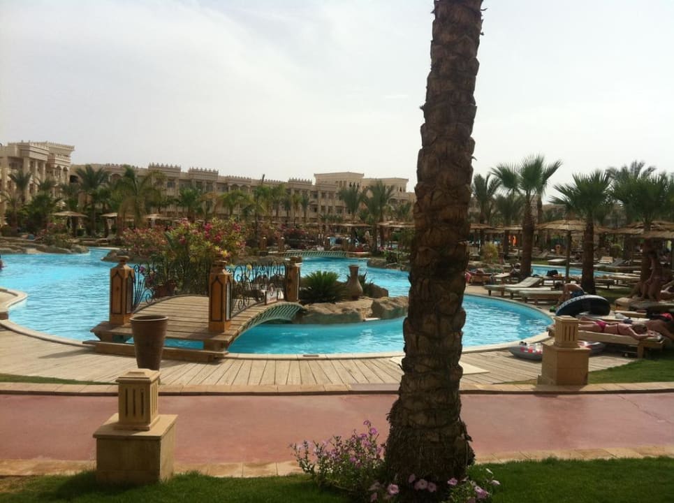 Poolanlage Pickalbatros Palace Resort