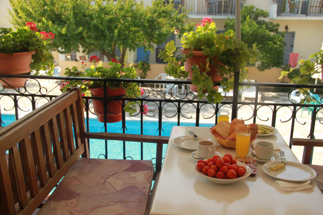 Frühstücksterrasse im Theofilos Hotel Theofilos Superior