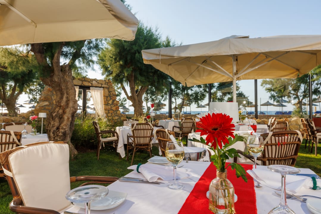 Gastro Anissa Beach & Village