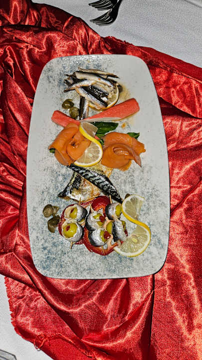 Zimmer Saturn Palace Resort Hotel