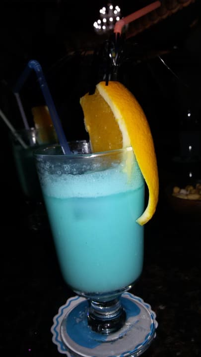 Lecker Cocktail Adalya Ocean Deluxe