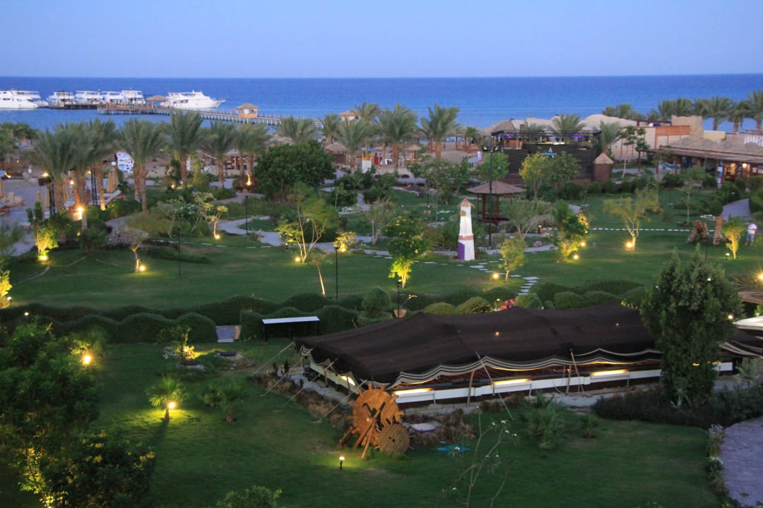 Abendstimmung Amwaj Beach Club Abu Soma Resort