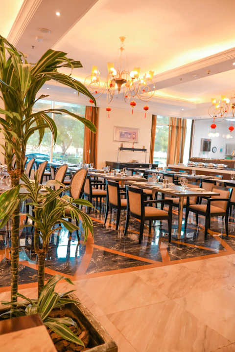 Gastro City Seasons Suites