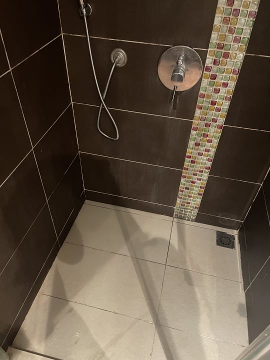 Zimmer Crystals Beach Resort Belle Mare, a member of Radisson Individuals