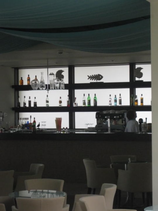 Bar mit Personal  Alea Hotel & Suites