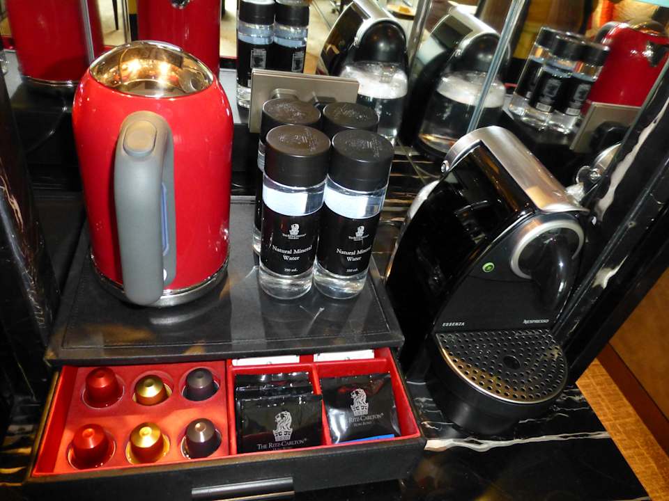 Club Harbour Island Room Nr. 11519  Hotel The Ritz-Carlton Hongkong