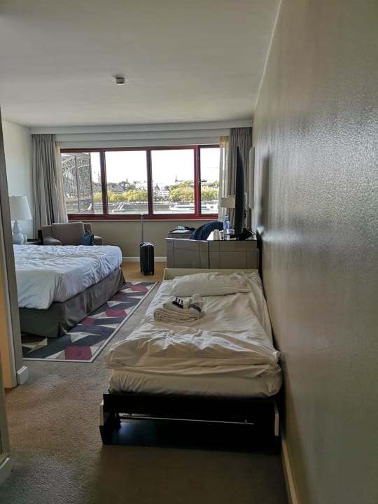 Zimmer Hyatt Regency Köln