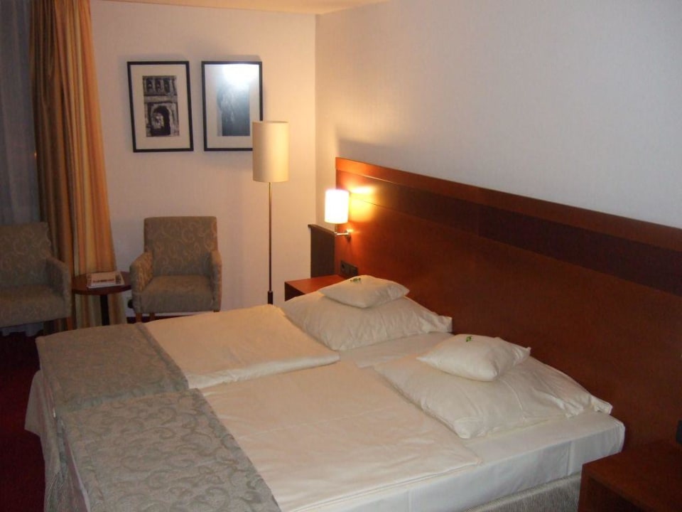 Zimmer Hotel Aquis Grana City