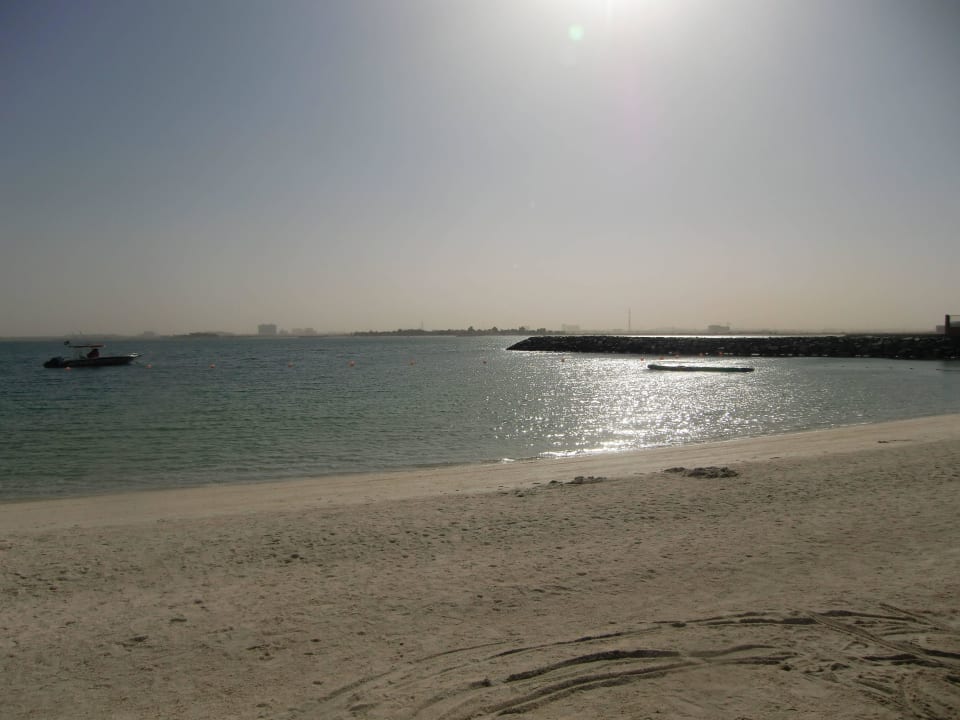 Sehr flacher Einstieg DoubleTree by Hilton Resort & Spa Marjan Island