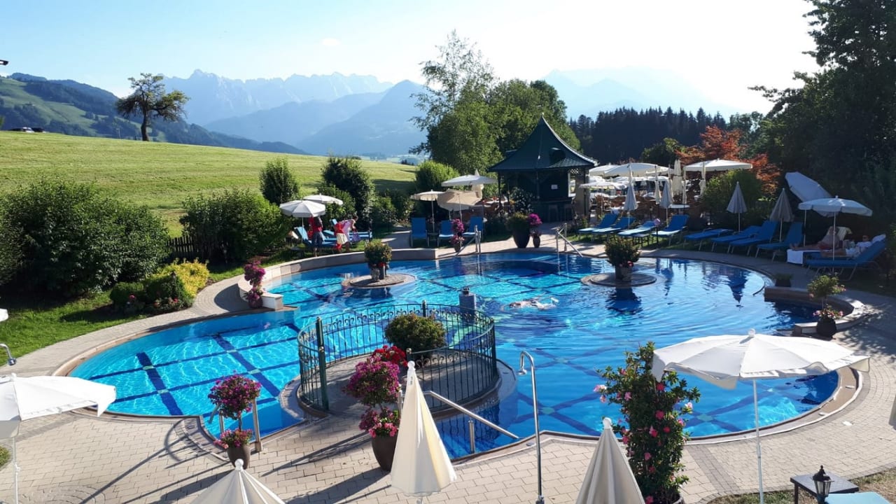Pool Wohlfühlresort Peternhof