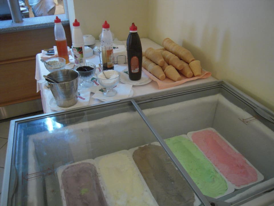 Eis HVD Club Bor