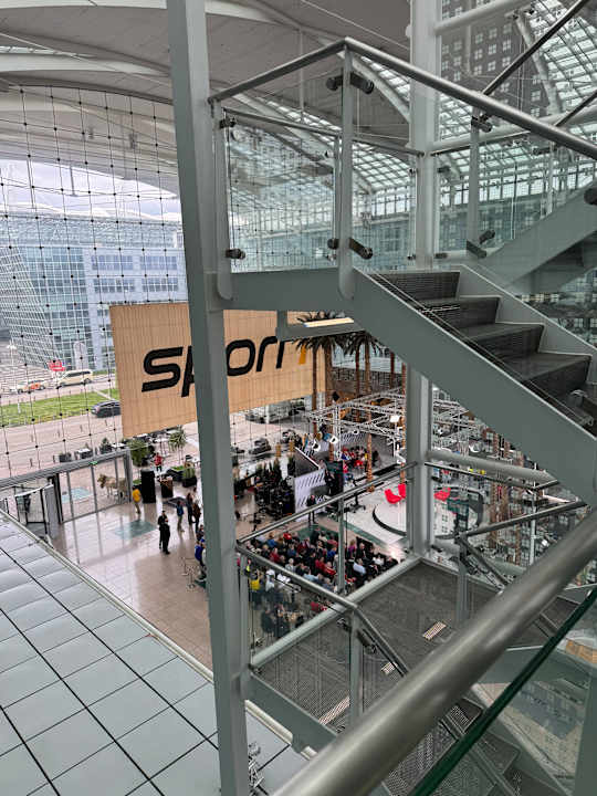 Lobby Hilton Munich Airport