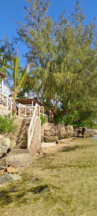 Strand Zanzibar Bay Resort & Spa