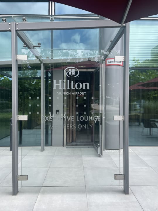 Außenansicht Hilton Munich Airport