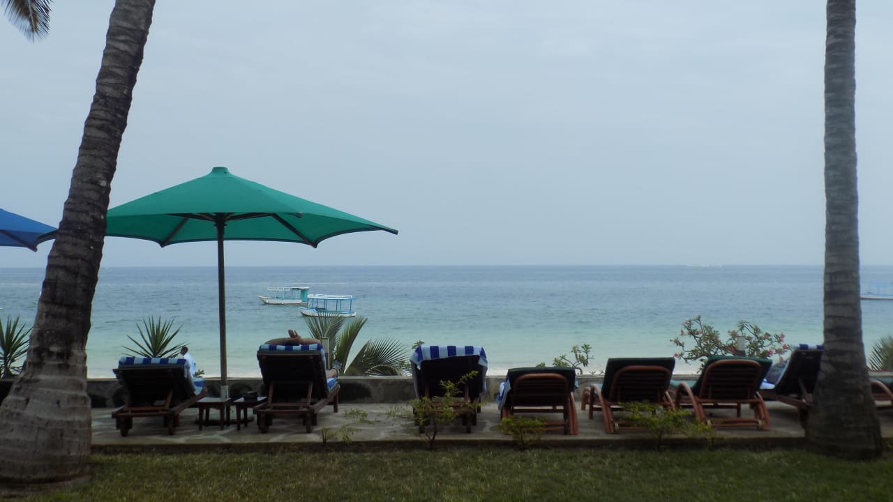 Ausblick Travellers Beach Hotel & Club