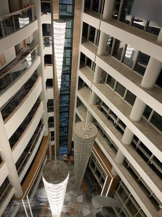 Lobby Sherwood Exclusive Lara