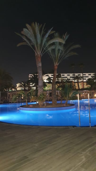 Pool Hotel Riu Papayas