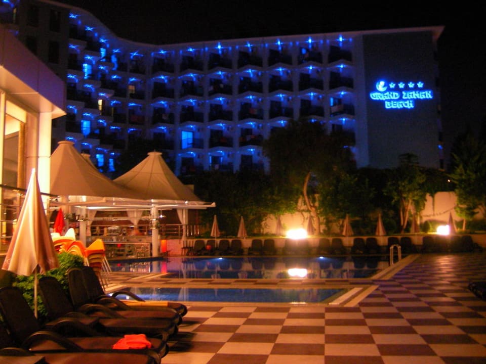 Pool Hotel Grand Okan