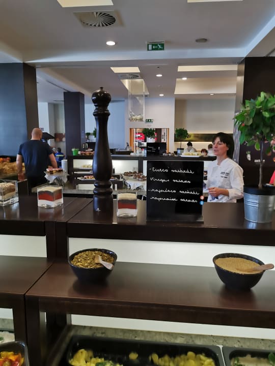 Gastro Park Inn by Radisson Sárvár  Resort & Spa