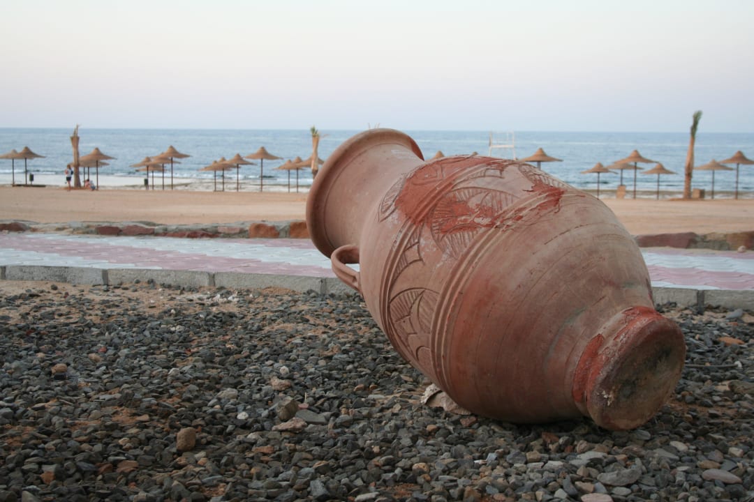 Relaks Three Corners Sea Beach Resort