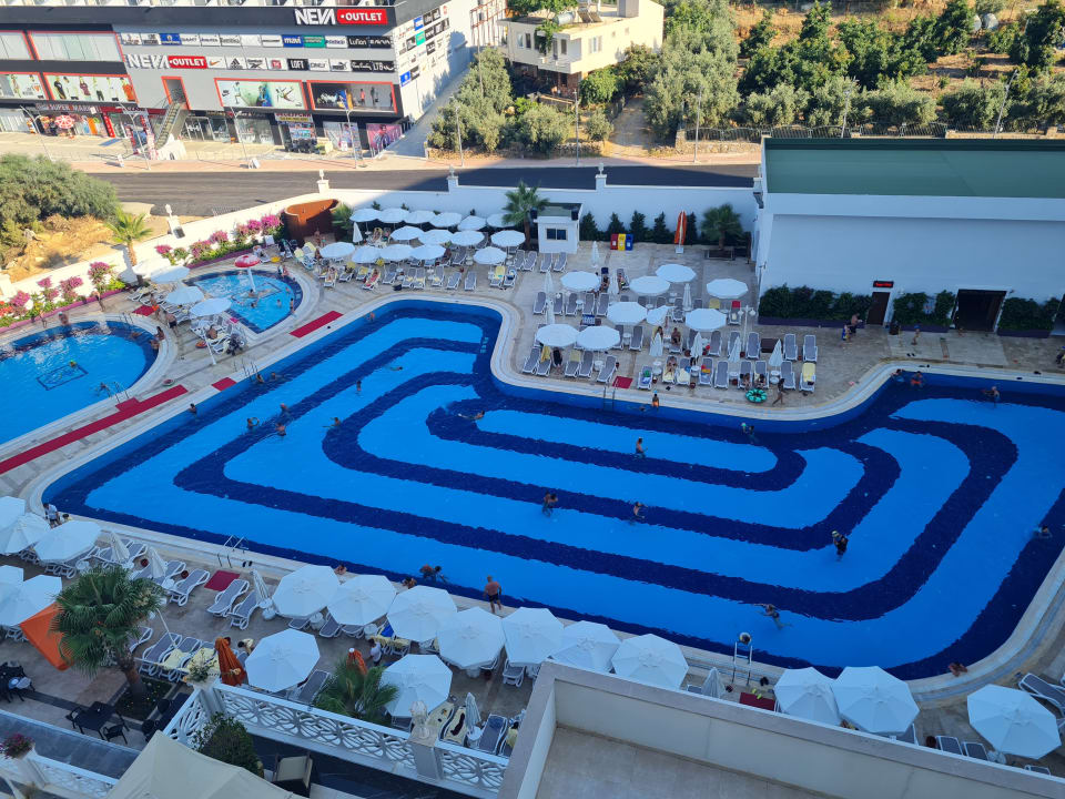 Ausblick Oz Hotels Sui Resort