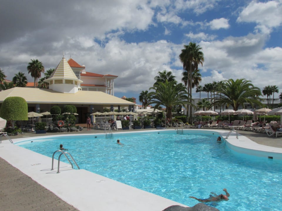 Blick zum Snack-Restaurant Hotel Riu Arecas - Adults only