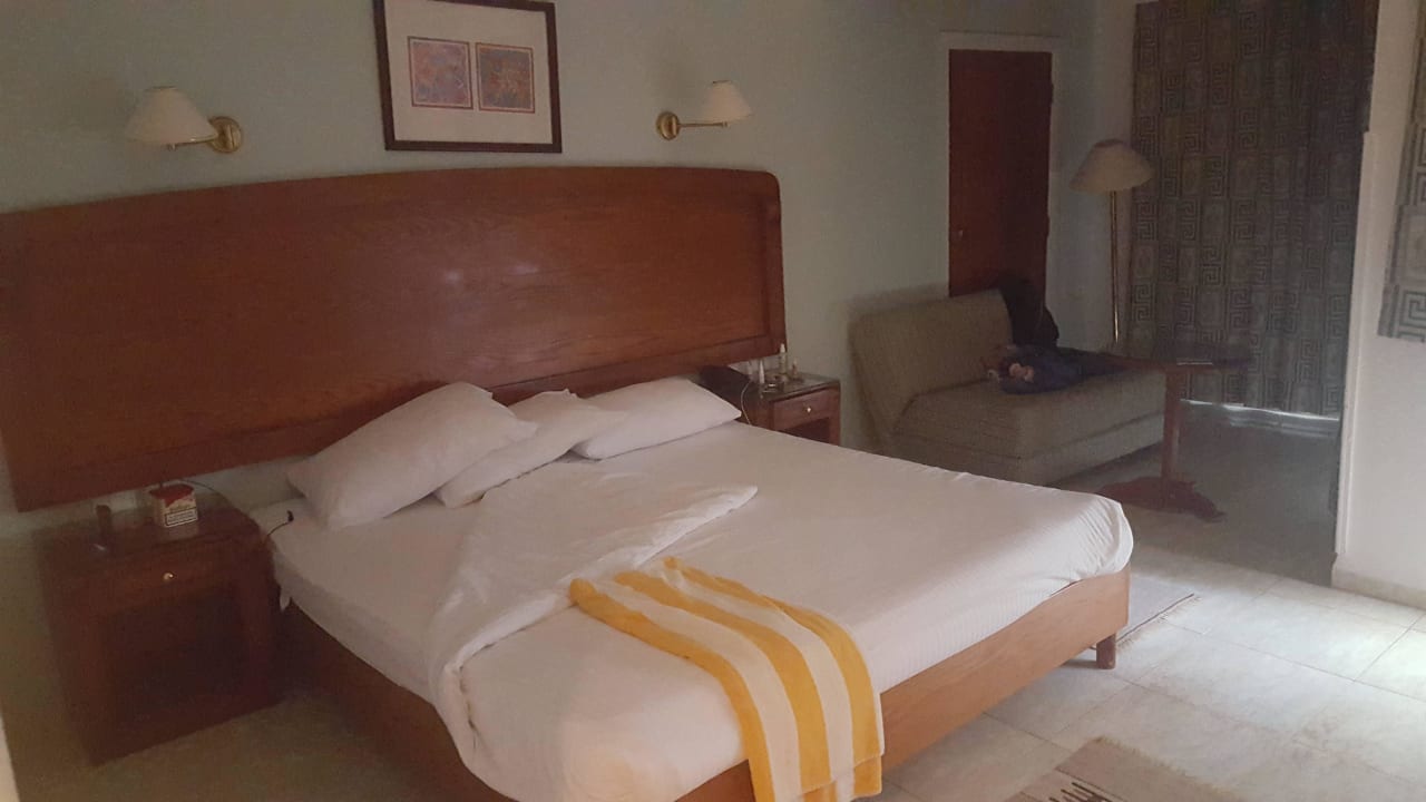 Zimmer 143 sehr genütluch Golden Beach Resort