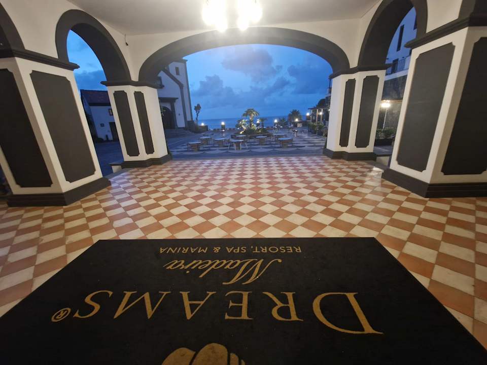 Lobby Dreams Madeira Resort & Spa