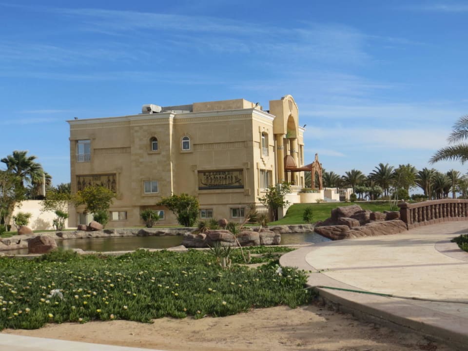 Villa im Park Palm Royale Resort - Soma Bay