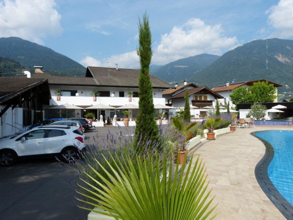 Die Poollandschaft Schlosshof Charme Style Hotel Resort