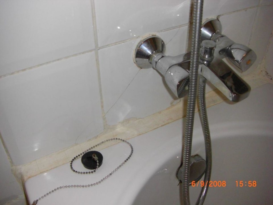 ekelige Fugen im Bad Ghazala Beach