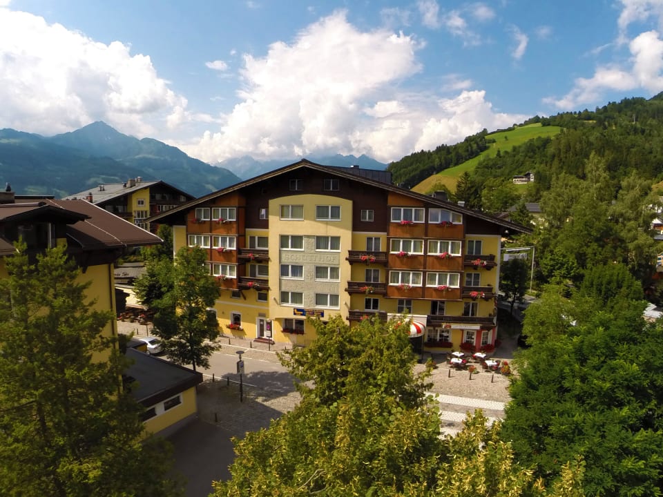 Hotel Der Schütthof im sommer Hotel Der Schütthof