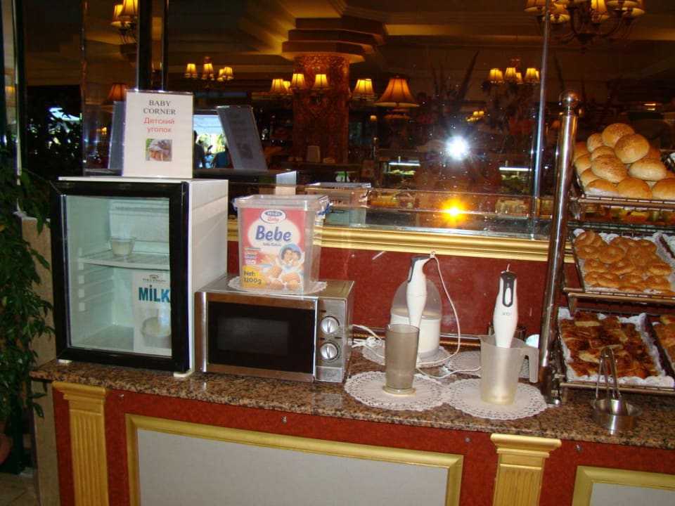 Детский стол Botanik Hotel & Resort