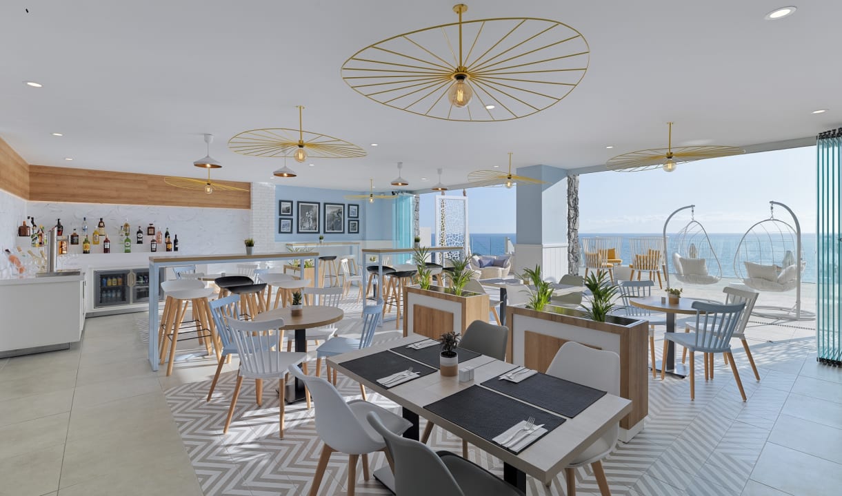Gastro Landmar Playa La Arena