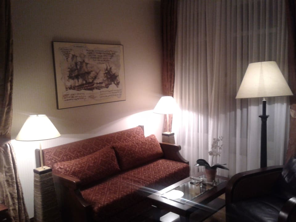Teil vom Wohnzimmer Hotel Yachthafenresidenz Hohe Düne
