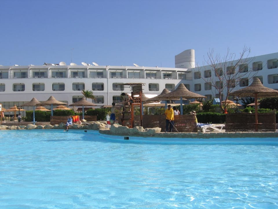 Duży basen Titanic Resort & Aqua Park