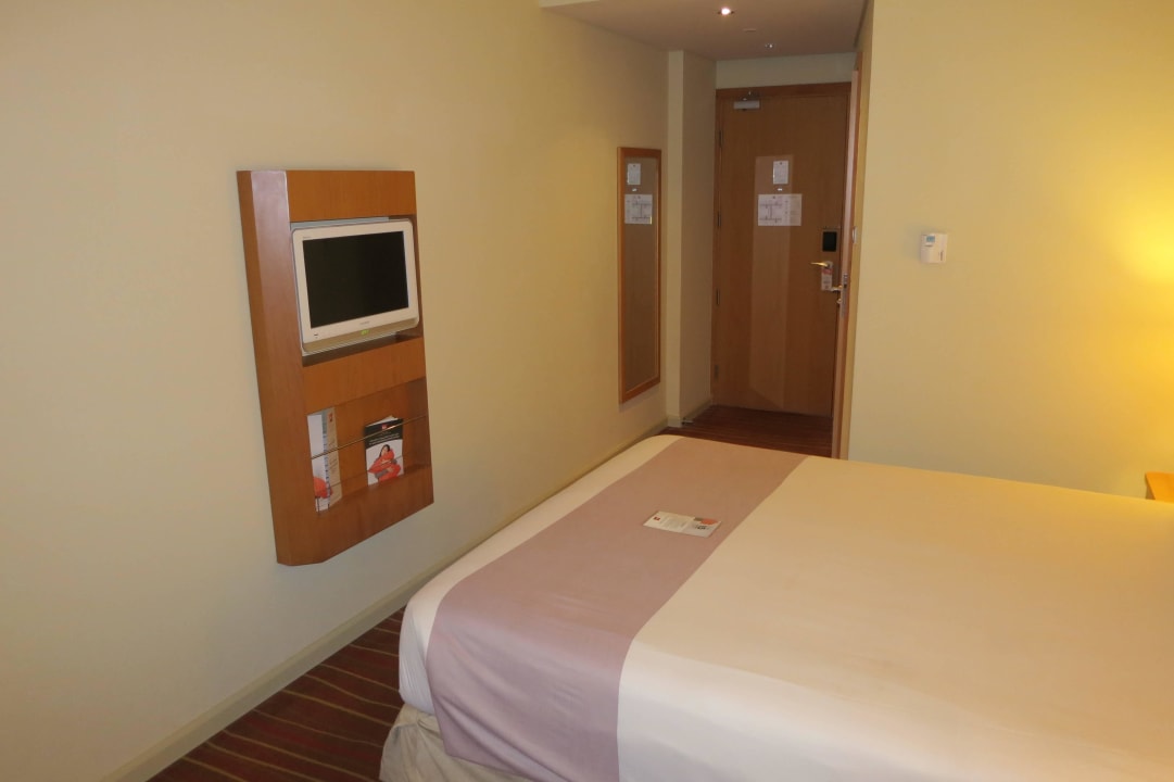 Standard Doppelzimmer #715 ibis Al Rigga