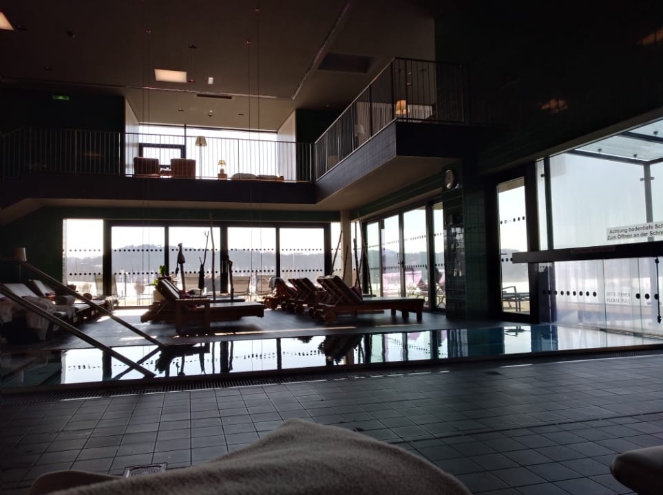 Pool LOISIUM Wine & Spa Hotel Südsteiermark