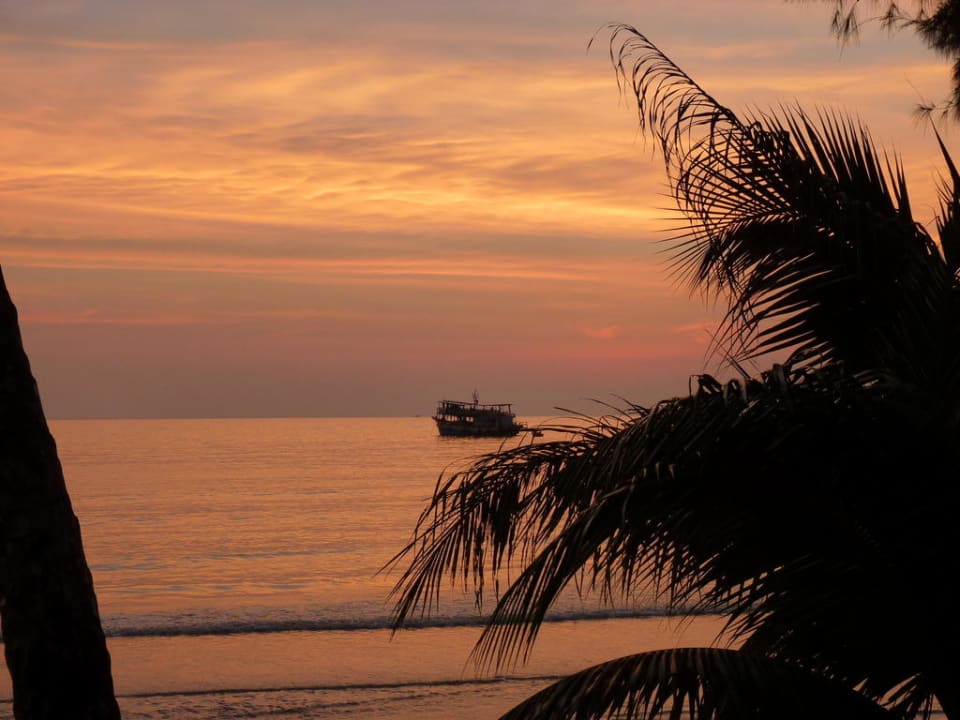 Sonnenuntergang am Hotel Strand Koh Chang Paradise Resort & Spa